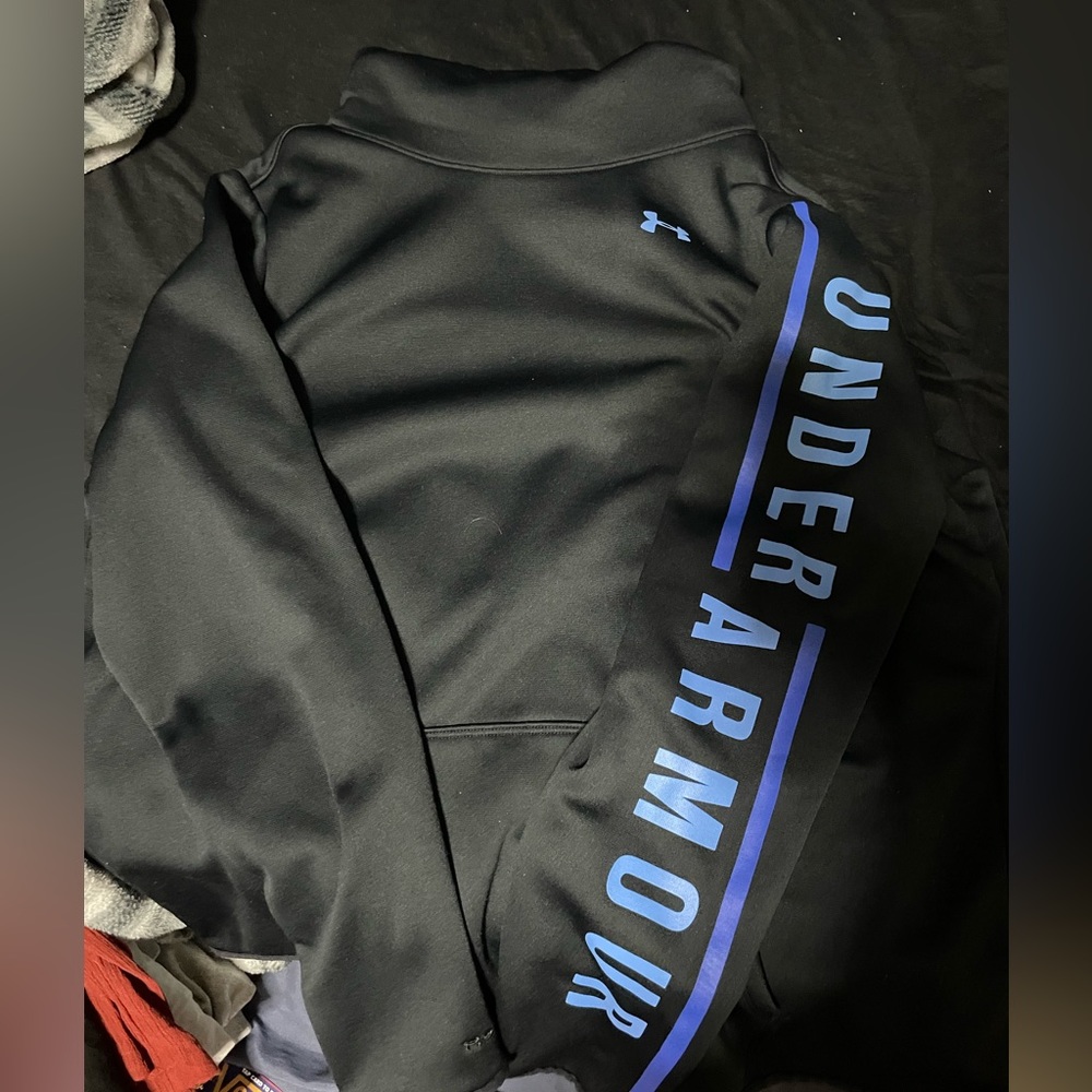 High Neck Black Under Armour Sweatshirt